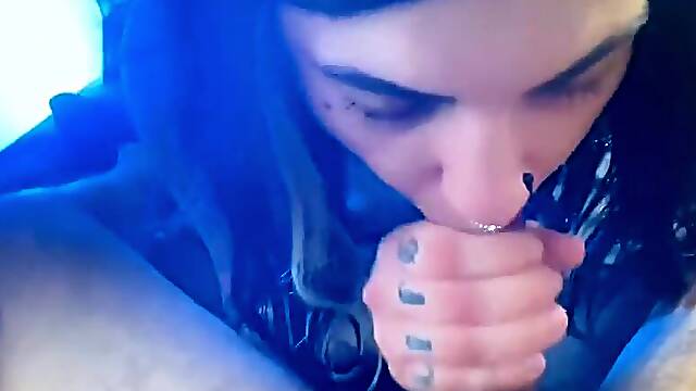 Naughty Trans Girl Gives Stranger a Magic Blowjob