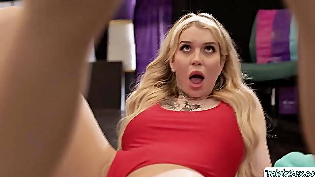 Blonde trans girl gives her yoga boyfriend a muff nailing from behind