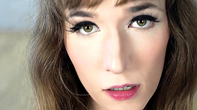 CANADA TGIRL Arya In Her Element