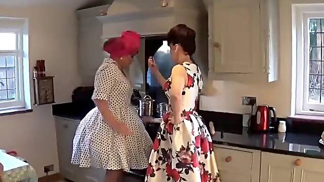 Domme with her Sissy Housewife