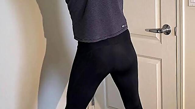 Leggings Yoga Pants and Running Tight Preview