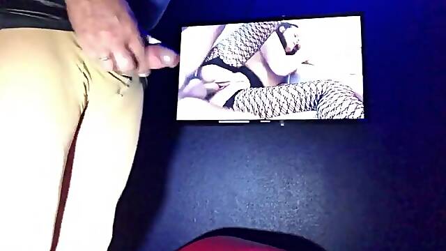 Horny wank in the porn cinema