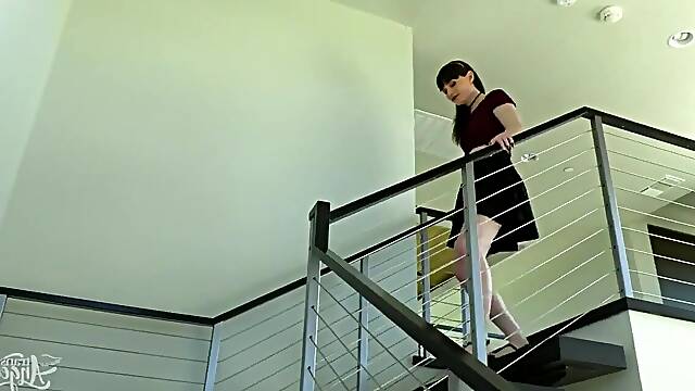 He cant resist trans Natalie Marss booty