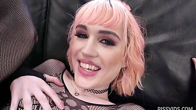 Astonishing Sex Movie Facial Crazy , Its Amazing