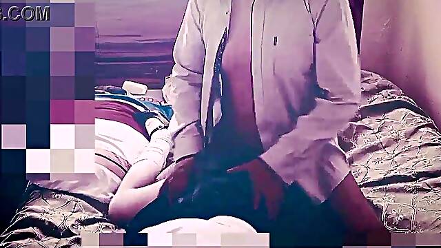 Pulverizing a bellowing transvestite who pleads for beefstick in her rump