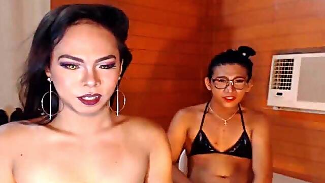 Sizzling Hot and Wild Tranny Anal Fucking, She is wanking herself while in front of her live cam tube show she is so horny that even her moan will they fucked each others assess and make a loud...