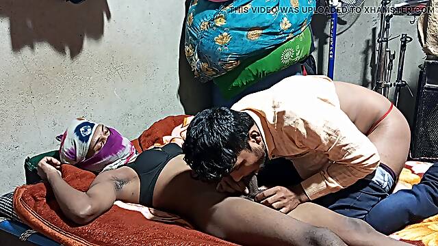 Mubai hottie sensational tranny pooja bhabhi desi collage
