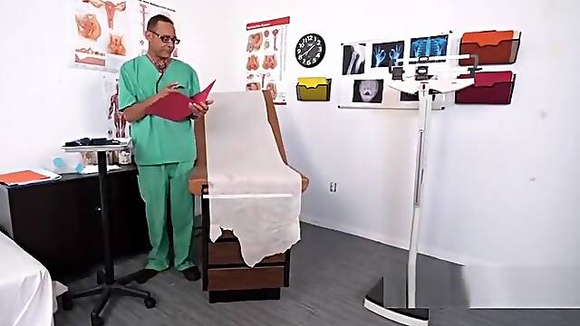 Jasmine visited the doctor