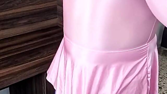 My Recent Gym Costume, U Like This Cute Gurl with Clit Beneath the Panty