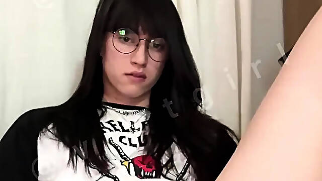 See Me Getting Hard for U!