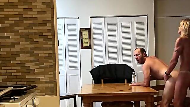 TS Becki Bottomz Banging Stud on Table