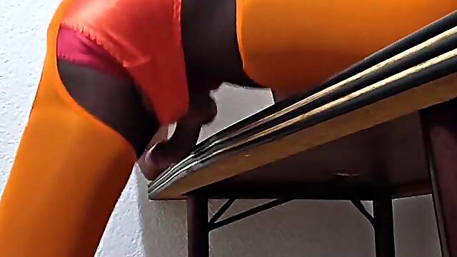 Orange hose orange hose