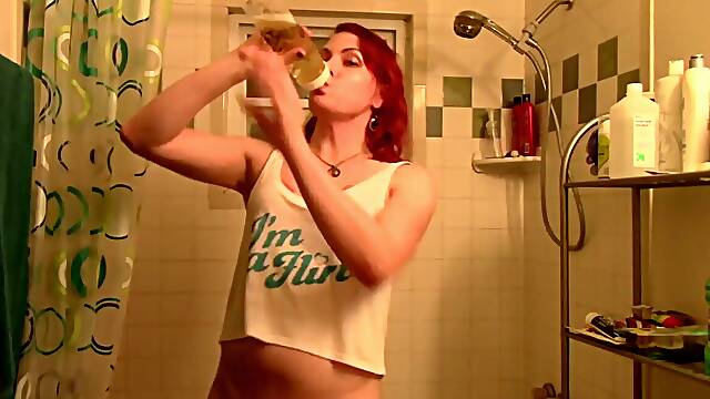 Lycha drinks void urine from a sports bottle