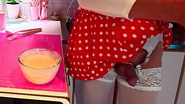 In the Kitchen, Pancakes.