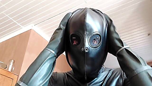 ASMR (Heavy rubber gloves)