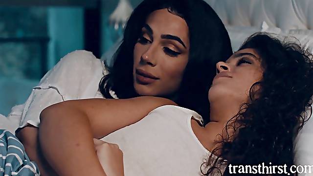 My supah super-fucking-hot Trans Stepmom - (Fucks Female) - Victoria Voxxx, Ariel Demure