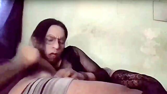 How adorable to deepthroat his man-meat when he gets into my room