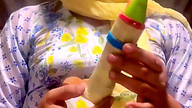 Introducing My Homemade Dildo.